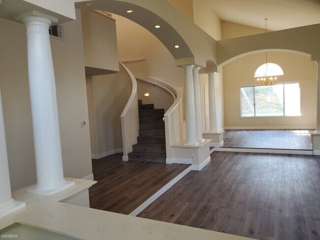 Building Photo - 4 br, 3 bath House - 810 Eastbrook Ct