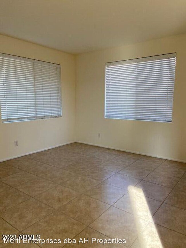 Foto del edificio - 5 br, 2.5 bath House - 21801 N BACKUS DR
