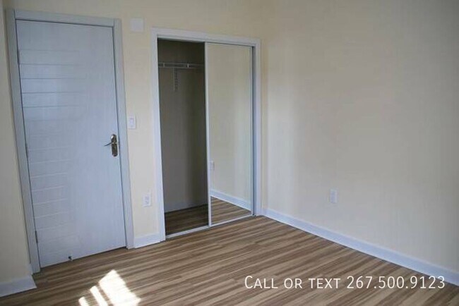 Foto del edificio - 243 S 49th St