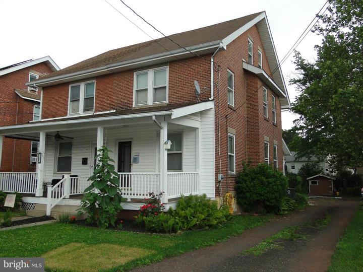 Primary Photo - 320 N 6th St