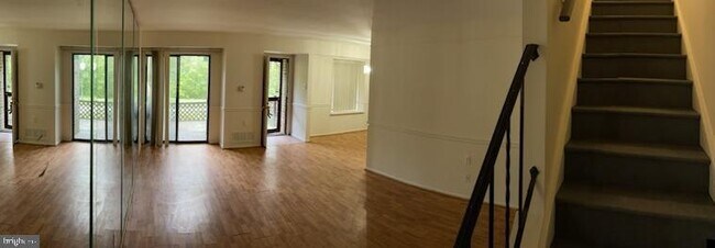 Foto del edificio - 908 Timber Creek Rd