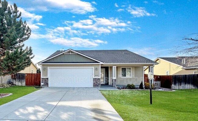 Building Photo - 4704 Gala Ave
