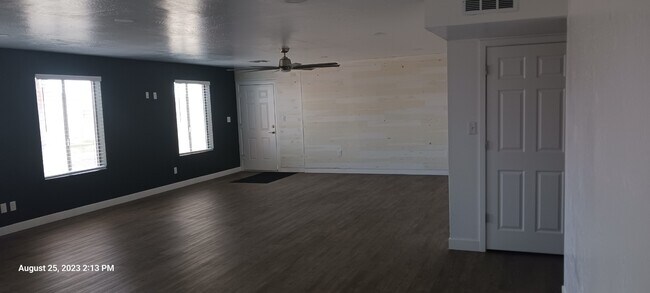Living Room Area - 10955 N 79th Ave
