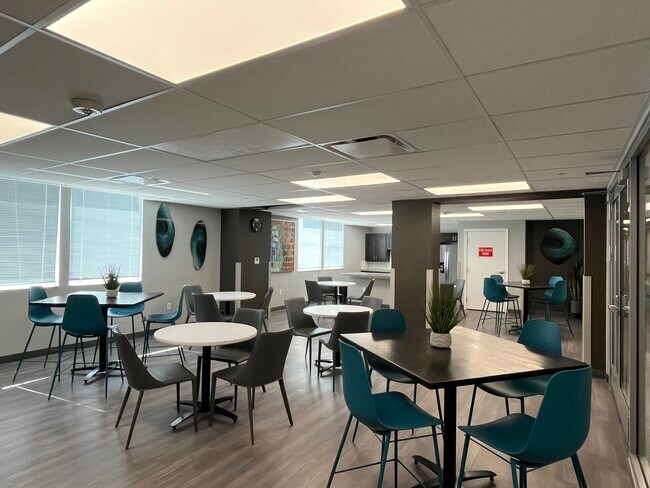 Foto del edificio - Cielo Tower Apartments