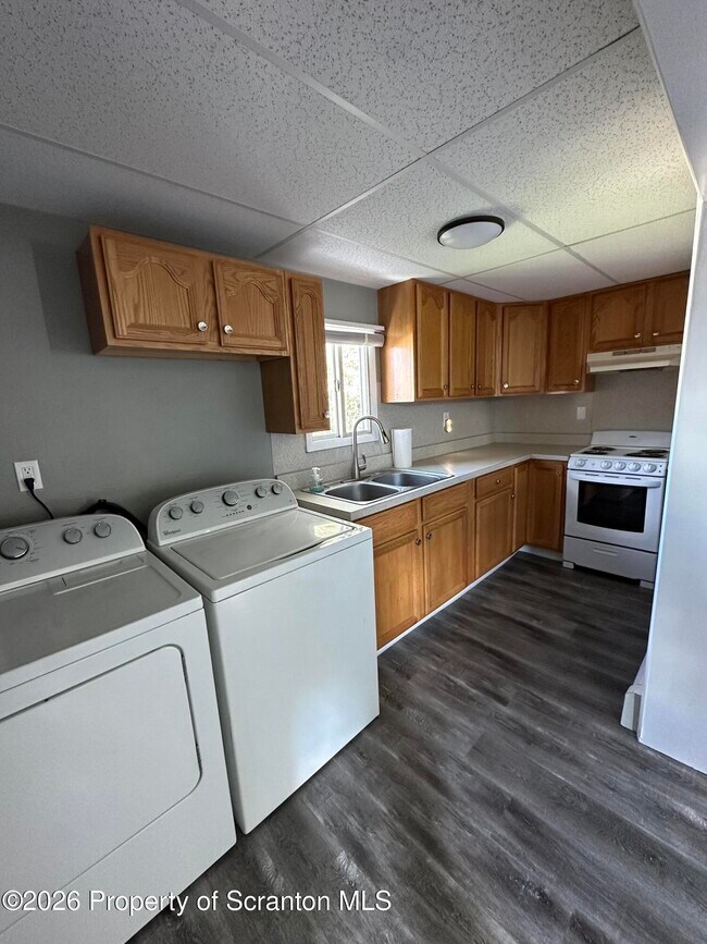 Foto del edificio - 148 Monroe St