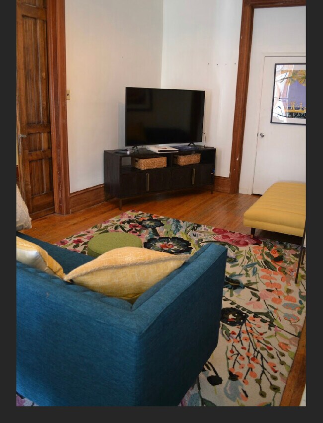 Building Photo - 3325 Powelton Ave