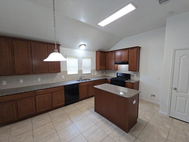 Foto del edificio - 1306 Squire Dr