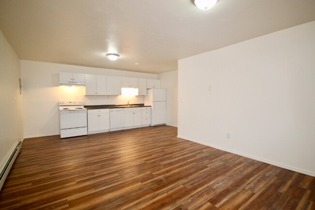 Building Photo - 1820 Remington Way