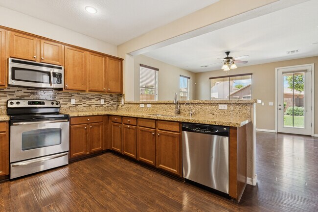 Foto del edificio - 4127 E Thunderheart Trail