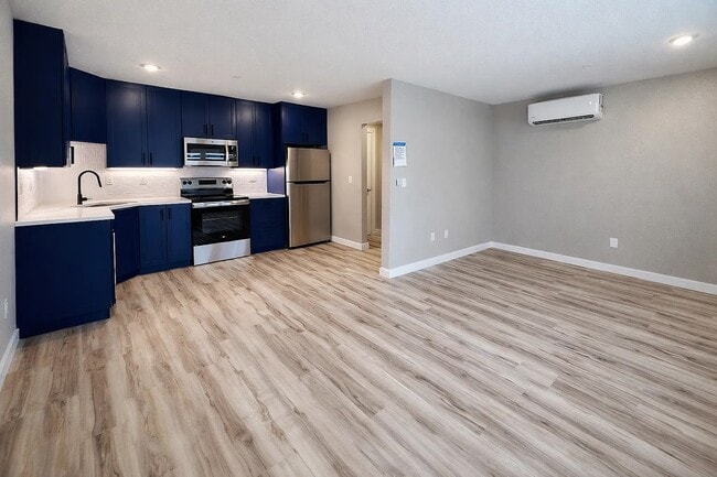 Building Photo - 612 Hazard Ave