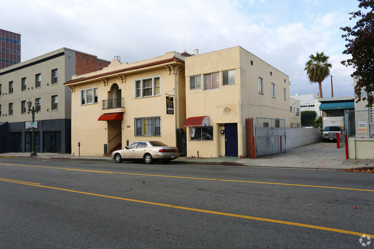 Building Photo - Wilcox Apartments