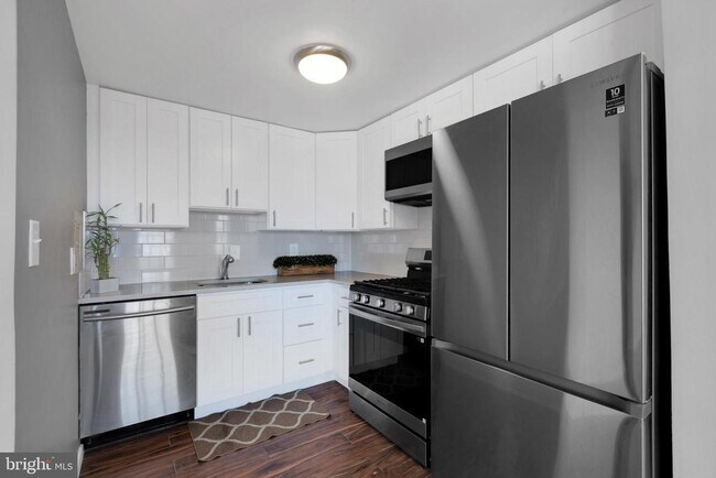 Building Photo - 10850 Green Mountain Cir