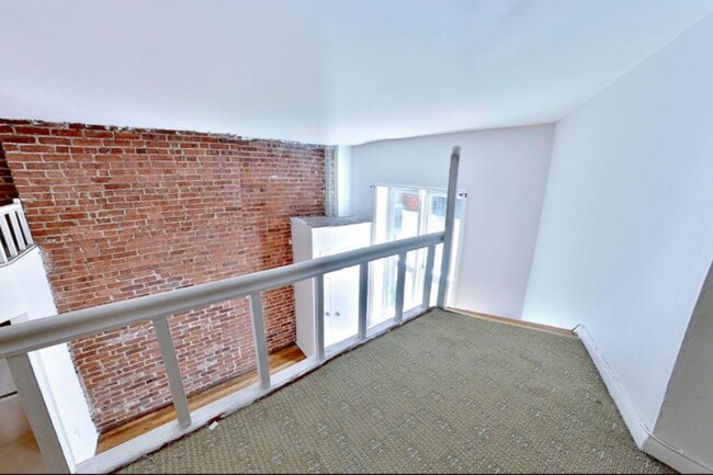 Building Photo - 0 bedroom in New York NY 10024