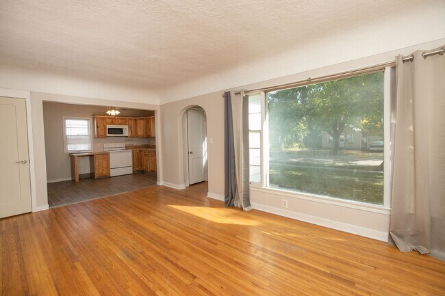 Foto del edificio - 919 7th Ave NW