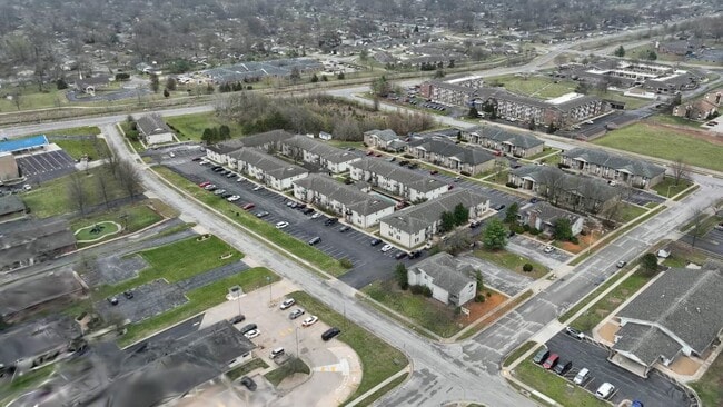  - Sunset Woodland Apartments