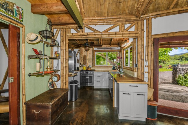 Foto del edificio - 75-5944-5944 Kakalina St