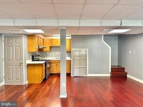 Building Photo - 103 Waelchli Ave