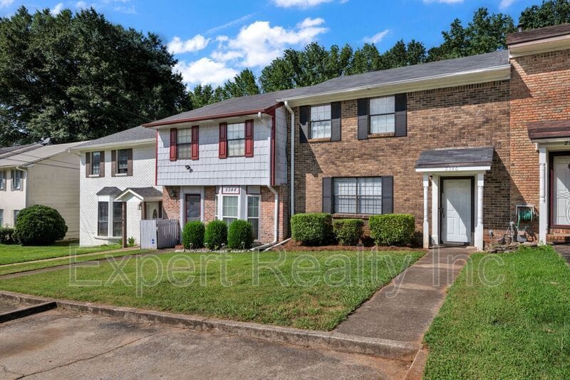 Primary Photo - 2346 Grayson Valley Cir