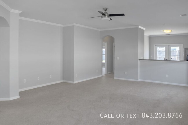 Foto del edificio - 207 Summer View Rd
