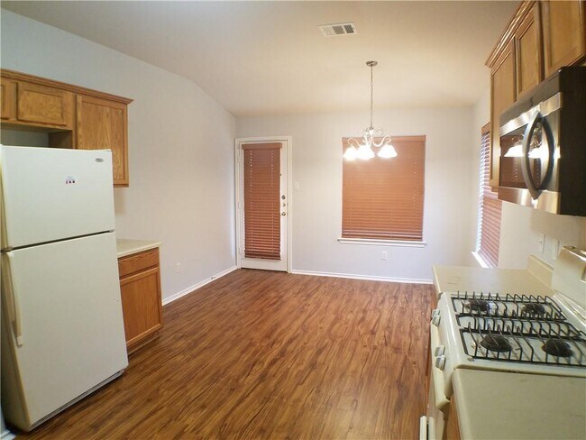 Foto del edificio - 1709 Lady Grey Ave