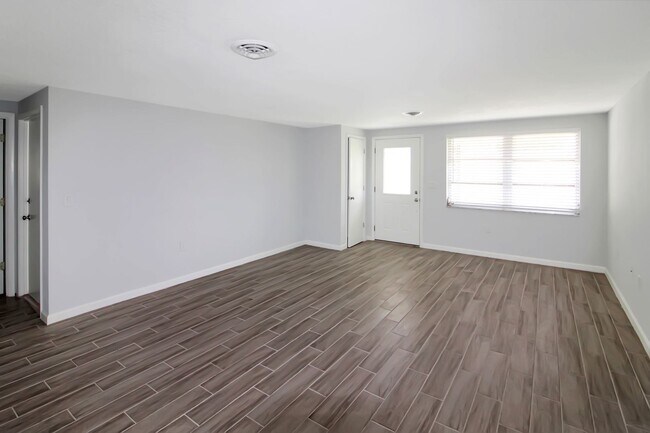 Foto del edificio - South Venice Annual Rental Home for Rent