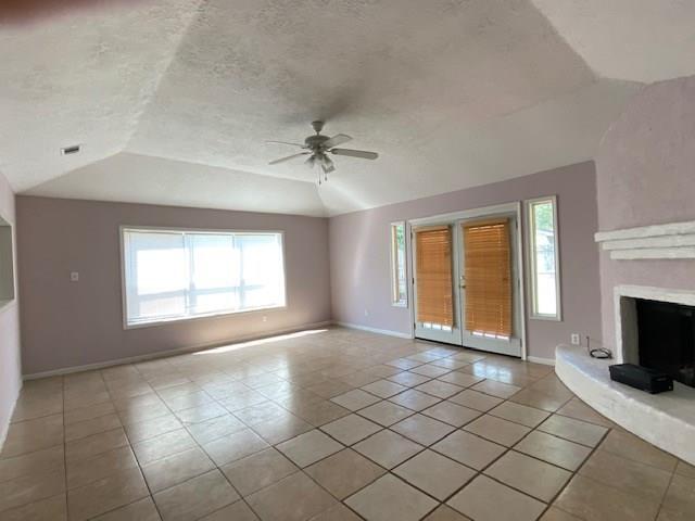 Foto del edificio - 2811 Pilgrims Point Dr