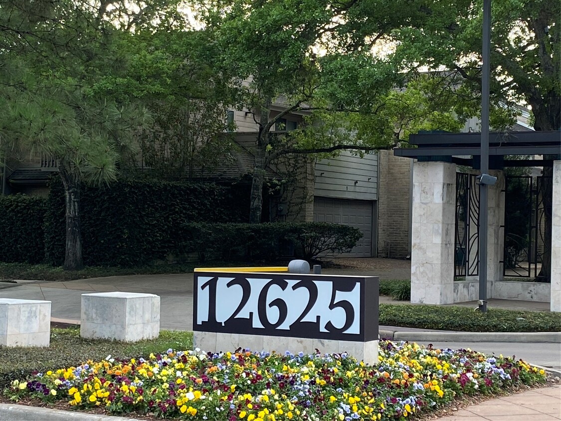 Primary Photo - 12625 Memorial Dr