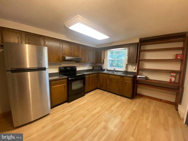 Foto del edificio - 2714 Duncan Rd