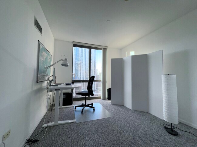 Foto del edificio - 635 N Dearborn St