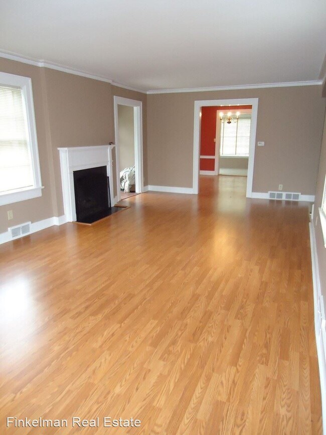 Building Photo - 4 br, 2 bath House - 2600 Sherman Avenue