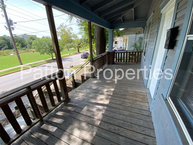 Foto del edificio - 2221 Greene St
