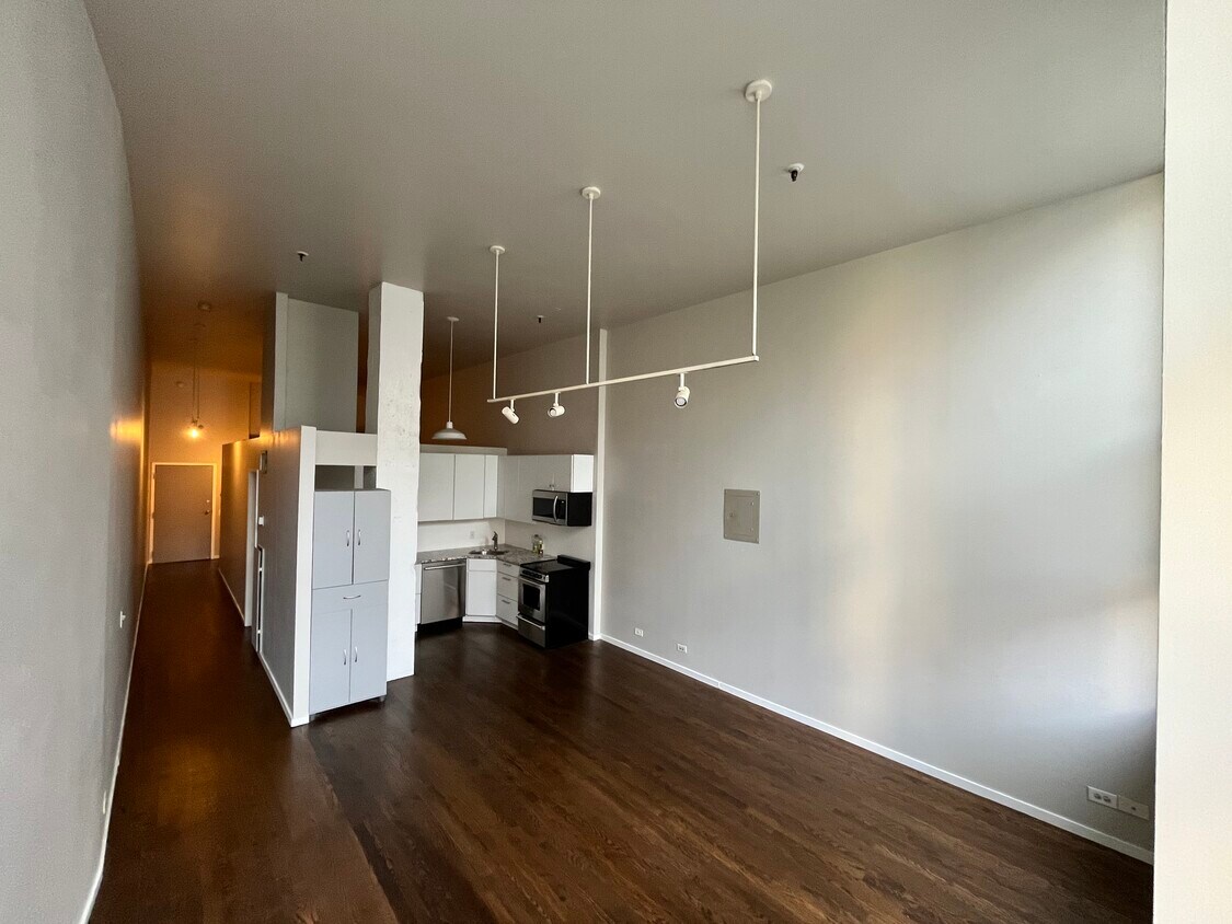 720 16th St Unit 202, Denver, CO 80202 - Condo for Rent in Denver