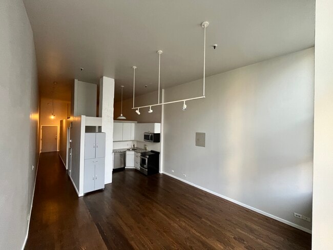 Apartment view - 720 16th St