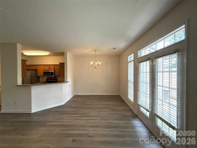 Foto del edificio - 4606 Kingsland Ct