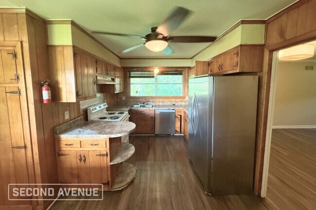 Foto del edificio - 4056 Hermitage Dr