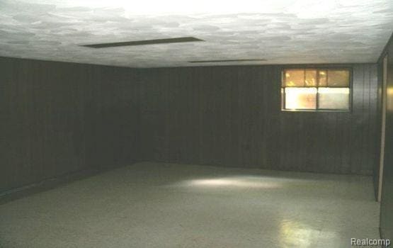 Building Photo - 11095 Hibner Rd