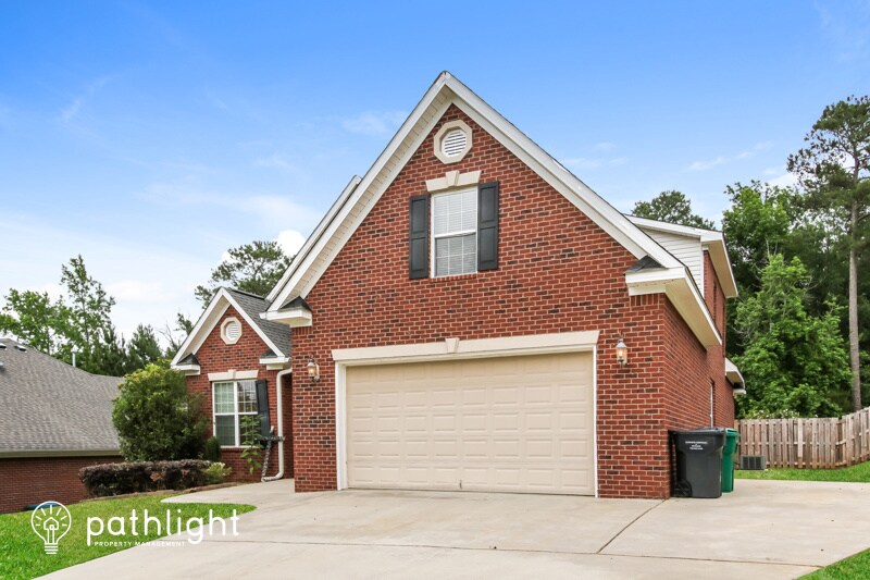 Primary Photo - 606 Brighton Cir
