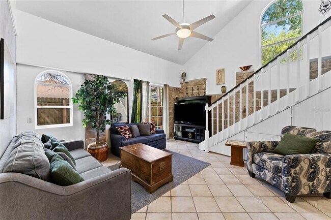 Foto del edificio - 515 Crystal Beach Ave