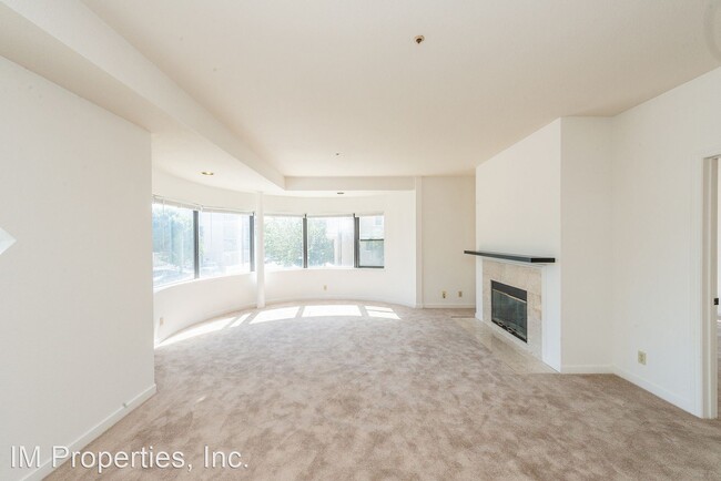 Building Photo - 3 br, 2 bath Apartment - 190 Cornwall St