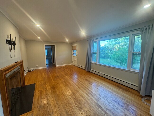 Foto del edificio - Beautiful Single Family Home in Quiet Neig...