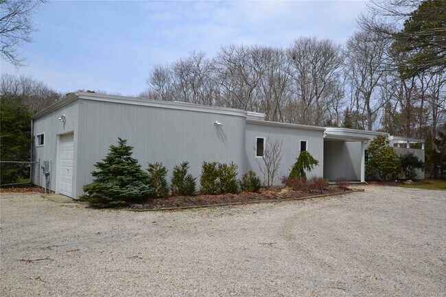 Building Photo - 37 N Quarter Rd