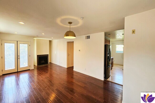 Foto del edificio - 4220 Fair Ave