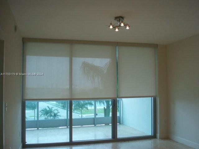 Foto del edificio - 900 Biscayne Blvd