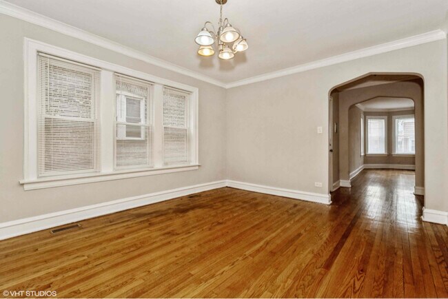 Building Photo - 7821 S Chappel Ave