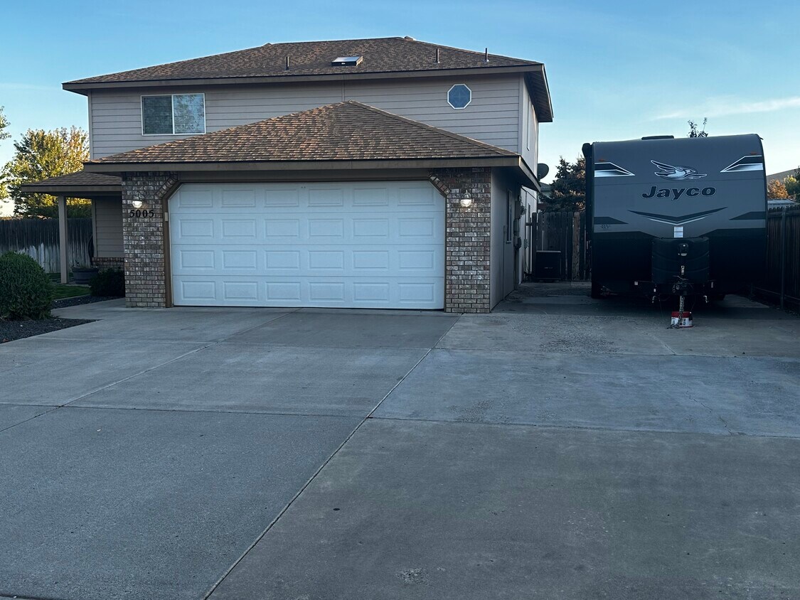 Primary Photo - 5005 Thrush Ct