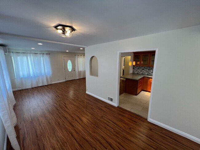 Building Photo - 180 22nd St