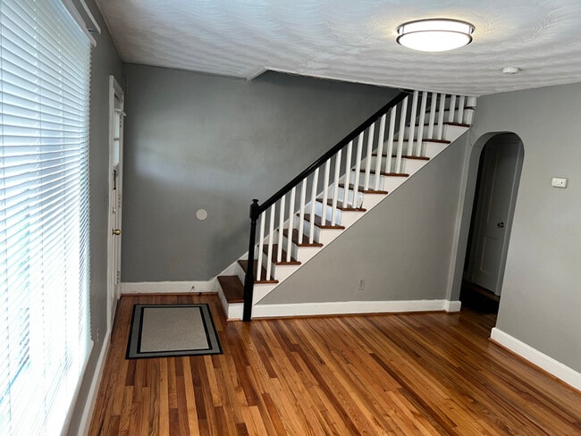 Building Photo - 207 N Armistead Ave