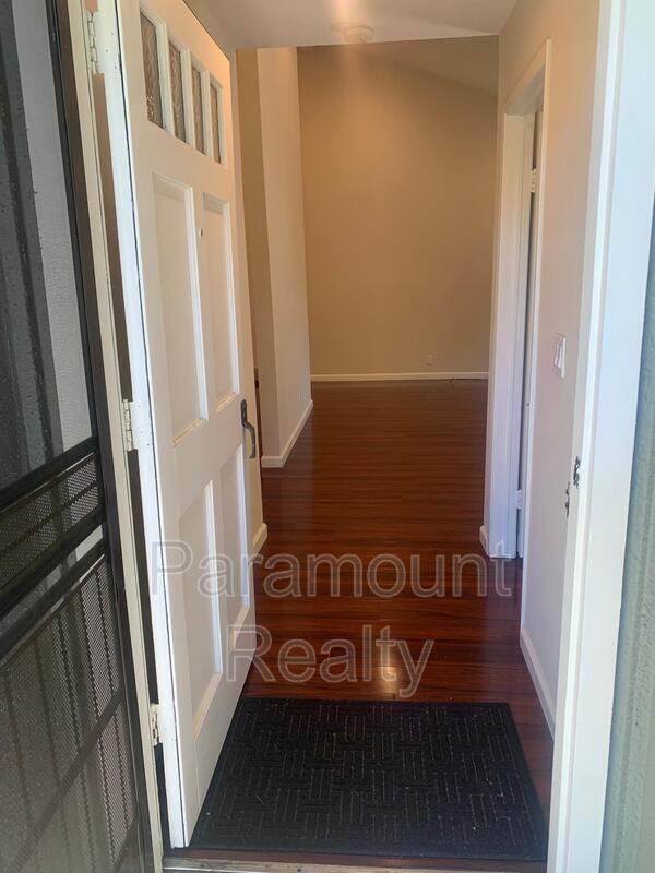 Building Photo - 1052 Polk Ln