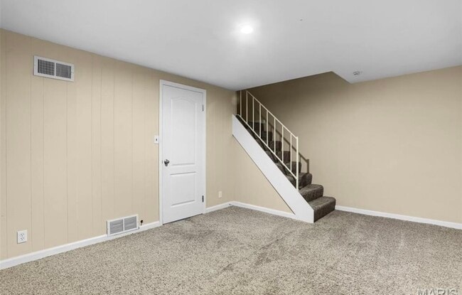 Foto del edificio - 1243 Clarkson Ct