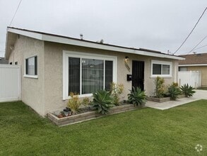 Building Photo - 15558 Cornuta Ave